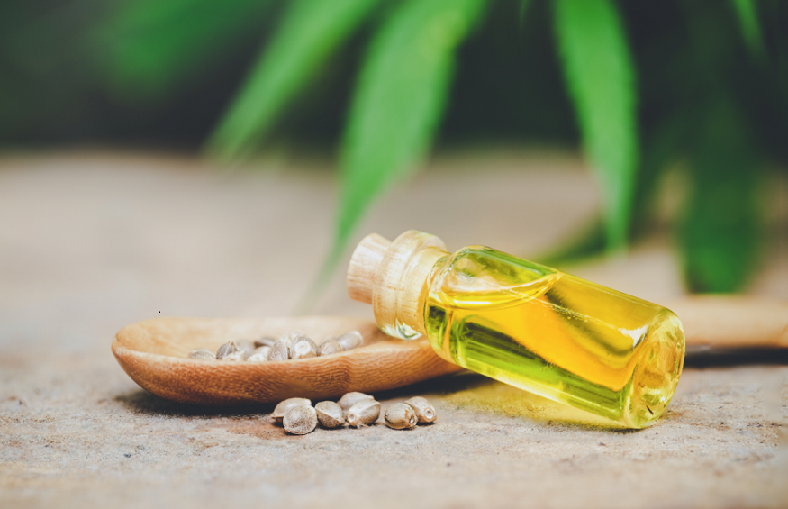 What are the important things to consider to pick a right CBD oil distributor?