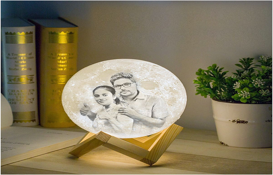 Know Why to Choose Personalized Moon Lamp Online