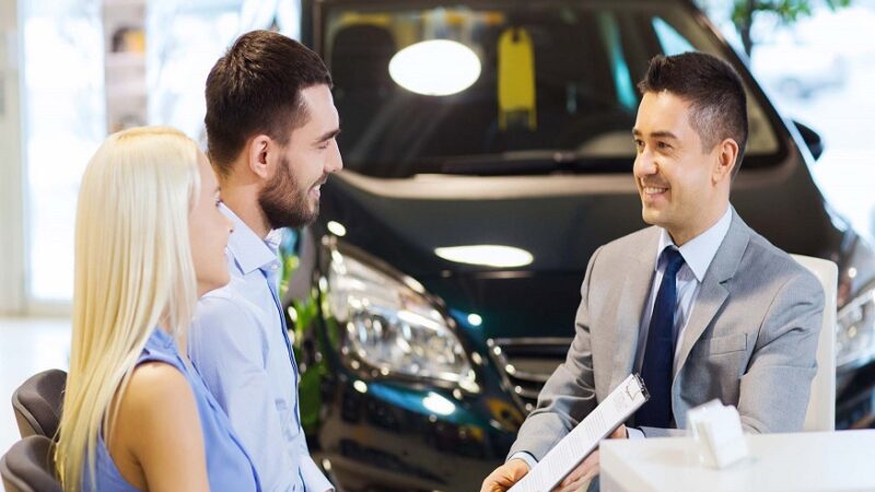 How to Successfully Negotiate the Sale of Your Car on Used Car Selling Websites