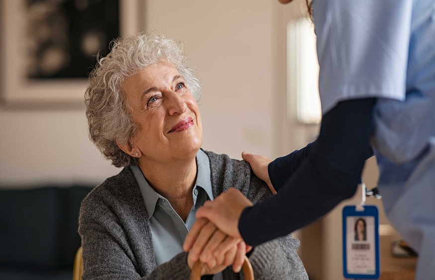 How to Ease the Transition to Assisted Living for Your Loved One