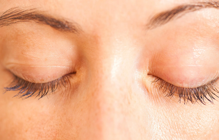 Tired Eyes, Be Gone: The Power of Under-Eye Gel for Men and Women Alike